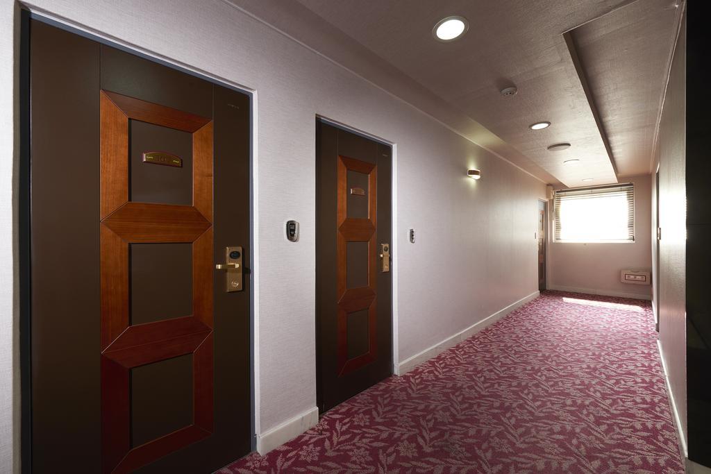 Noble Hotel Seoel Buitenkant foto