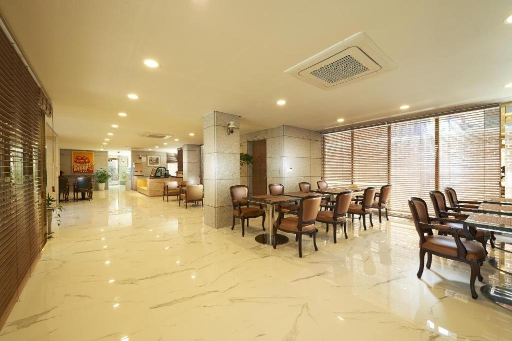 Noble Hotel Seoel Buitenkant foto